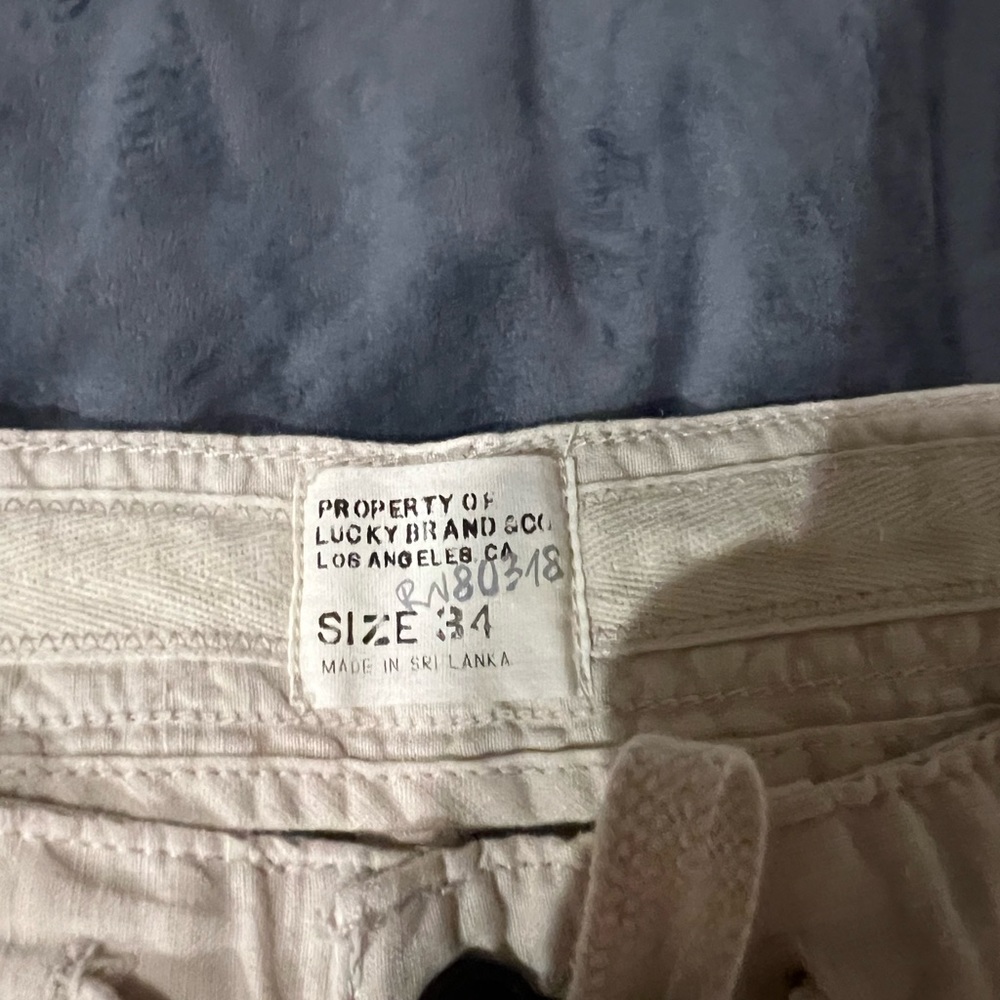 Lucky Brand natural tan linen casual cargo shorts Size 34